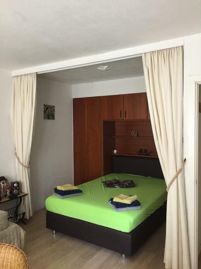 Studio Oostende Budget Apartamento Exterior foto